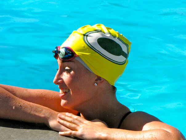 Kayle Morris swimming for Concordia